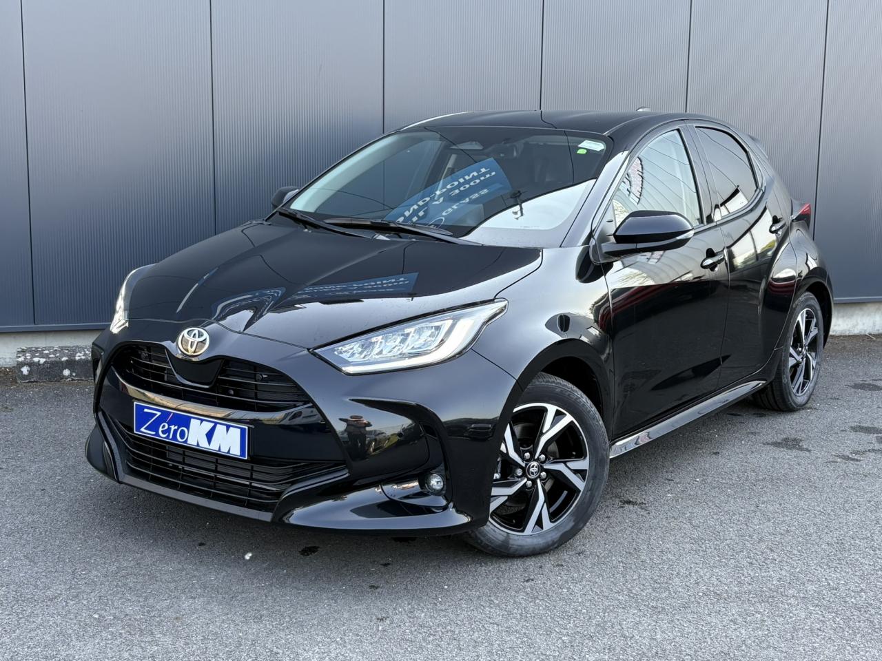TOYOTA YARIS Hybride 116 E-CVT 116 Design
