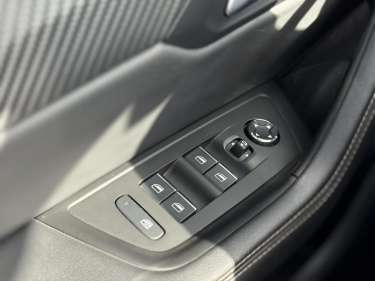 PEUGEOT 508 SW 1.6 PureTech 180 EAT8 GT Line