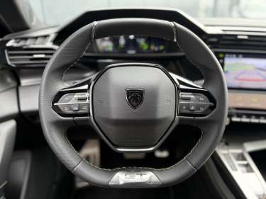 PEUGEOT 308 1.5 BlueHDI 130 EAT8 GT