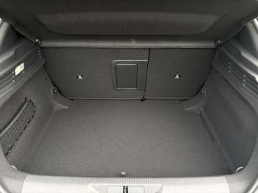 PEUGEOT 308 1.5 BlueHDI 130 EAT8 GT