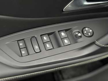 PEUGEOT 308 1.5 BlueHDI 130 EAT8 GT