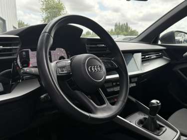 AUDI A3 BERLINE 35 TFSI 150 Design Sport