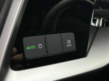 AUDI A3 BERLINE 35 TFSI 150 Design Sport