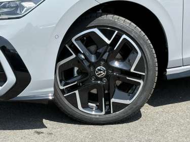 VW GOLF 8 NV 2.0 TDI 150 DSG R-Line