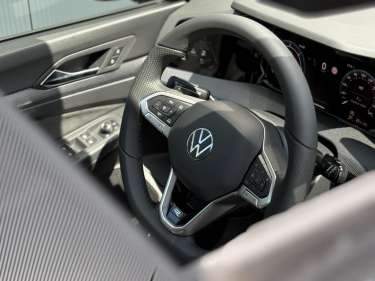 VW GOLF 8 NV 2.0 TDI 150 DSG R-Line