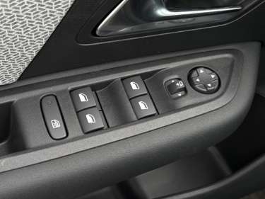 CITROEN C4 1.5 BlueHDI 130 EAT8 Plus