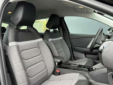 CITROEN C4 1.5 BlueHDI 130 EAT8 Plus