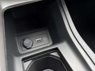 PEUGEOT 308 1.5 BlueHDI 130 EAT8 Allure