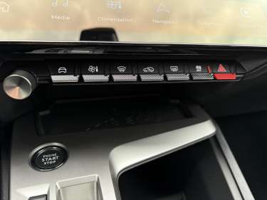 PEUGEOT 308 1.5 BlueHDI 130 EAT8 Allure