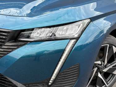 PEUGEOT 308 1.5 BlueHDI 130 EAT8 Allure