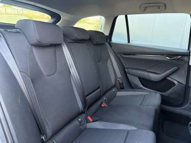 SKODA OCTAVIA COMBI 2.0 TDI 115 Ambition