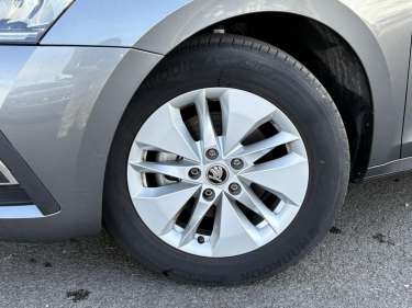 SKODA OCTAVIA COMBI 2.0 TDI 115 Ambition