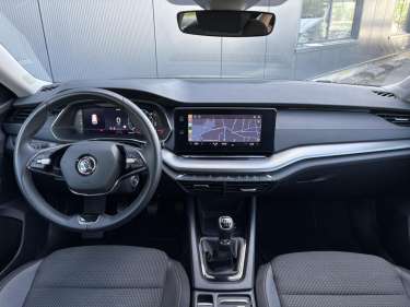 SKODA OCTAVIA COMBI 2.0 TDI 115 Ambition