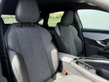 PEUGEOT 3008 NV Hybrid 145 e-DSC6 Allure