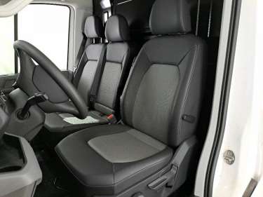 VW CRAFTER L3H3 2.0 TDI 177 DSG