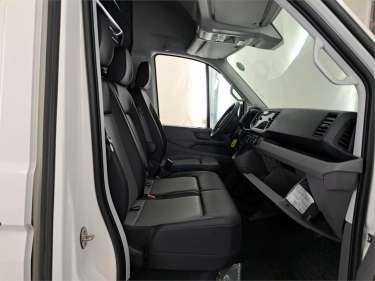 VW CRAFTER L3H3 2.0 TDI 177 DSG