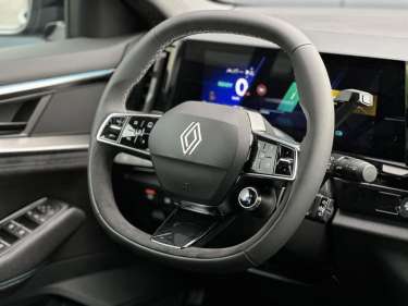 RENAULT ESPACE VI E-Tech Full Hybrid 200 Esprit Alpine