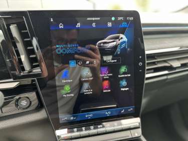 RENAULT ESPACE VI E-Tech Full Hybrid 200 Esprit Alpine