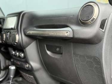 JEEP WRANGLER 2.8 CRD 200 Unlimited JK Edition Golden Eagle