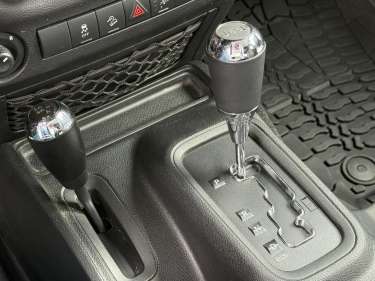 JEEP WRANGLER 2.8 CRD 200 Unlimited JK Edition Golden Eagle