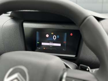 CITROEN C4 NV Hybrid 145 e-DSC6 Plus