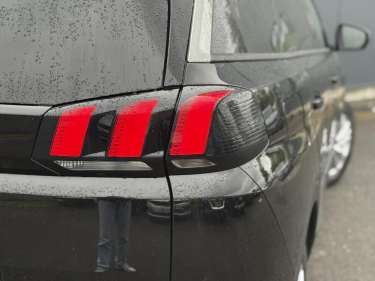 PEUGEOT 5008 1.6 BlueHDI 120 EAT6 Active Business