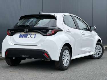 TOYOTA YARIS Hybride E-CVT 116 Confort