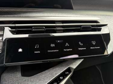 PEUGEOT 5008 NV Hybrid 145 e-DSC6 GT