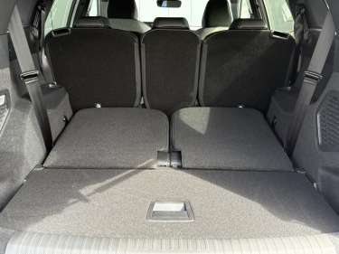 PEUGEOT 5008 NV Hybrid 145 e-DSC6 Allure