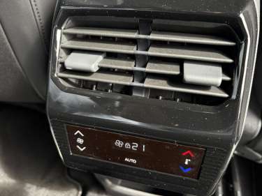 PEUGEOT 5008 NV Hybrid 145 e-DSC6 Allure