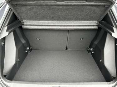 PEUGEOT 2008 NV Hybrid 145 e-DSC6 Allure