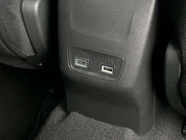 PEUGEOT 2008 NV Hybrid 145 e-DSC6 Allure