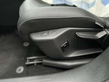 PEUGEOT 3008 NV Hybrid 145 e-DSC6 Allure