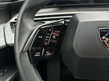 PEUGEOT 3008 NV Hybrid 145 e-DSC6 Allure