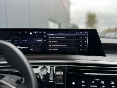 PEUGEOT 3008 NV Hybrid 145 e-DSC6 Allure