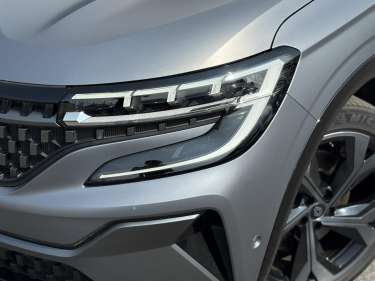 RENAULT ESPACE VI E-Tech Full Hybrid 200 Esprit Alpine 7PL