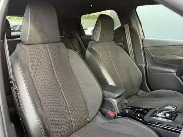 DS DS3 CROSSBACK 1.5 BlueHDI 130 EAT8 Peformance Line