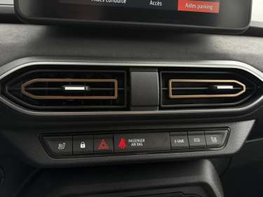 DACIA JOGGER 1.6 Hybrid 140 Extrême 5PL