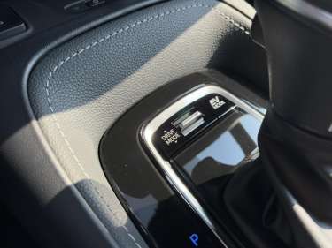 TOYOTA COROLLA TOURING SPORT 1.8 Hybrid 140 Design