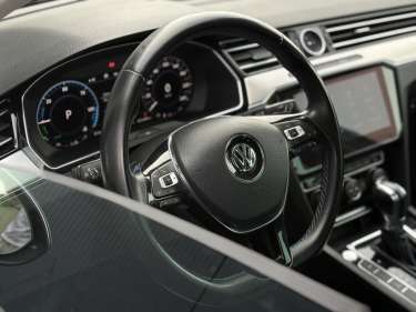 VW PASSAT SW 1.4 TSI 218 DSG6 GTE