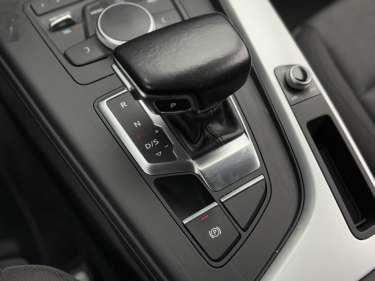 AUDI A4 AVANT 2.0 TDI 150 S-Tronic Design