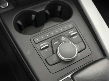 AUDI A4 AVANT 2.0 TDI 150 S-Tronic Design