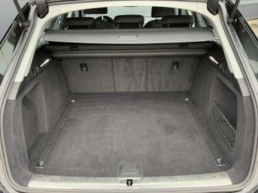 AUDI A4 AVANT 2.0 TDI 150 S-Tronic Design