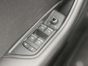 AUDI A4 AVANT 2.0 TDI 150 S-Tronic Design