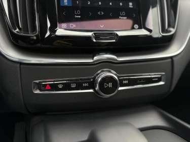 VOLVO XC60 T6 AWD PHEV 350 Plus Style Chrome