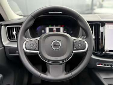 VOLVO XC60 T6 AWD PHEV 350 Plus Style Chrome