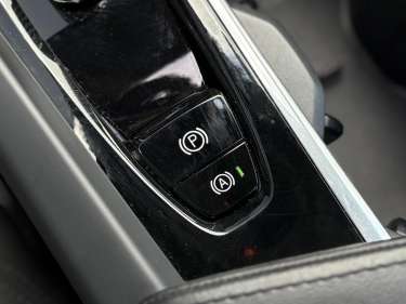 VOLVO XC60 T6 AWD PHEV 350 Plus Style Chrome