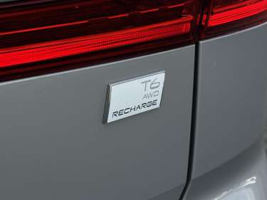 VOLVO XC60 T6 AWD PHEV 350 Plus Style Chrome