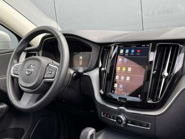 VOLVO XC60 T6 AWD PHEV 350 Plus Style Chrome