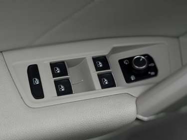 VW TIGUAN 2.0 TDI BlueMotion DSG7 Carat Exclusive